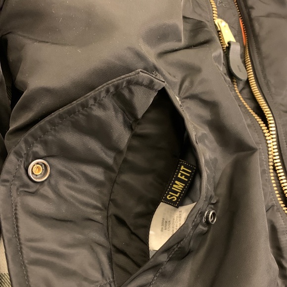 Alpha Industries X UMG MA-1 Bomber Jacket *RARE* - Picture 4 of 8